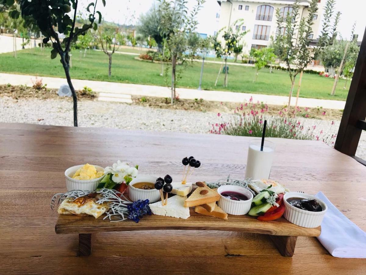 Vinea Resort Драч Екстериор снимка