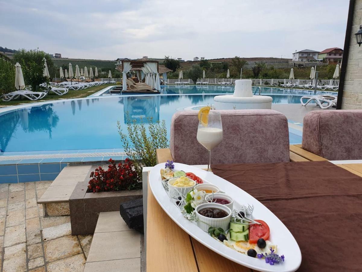 Vinea Resort Драч Екстериор снимка
